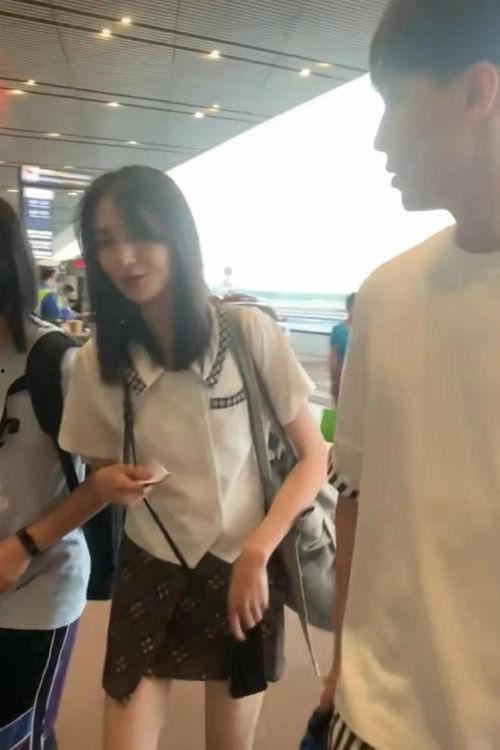 模特爆料前男友视频播放,引发网络热议 第2张 模特爆料前男友视频播放,引发网络热议 第2张